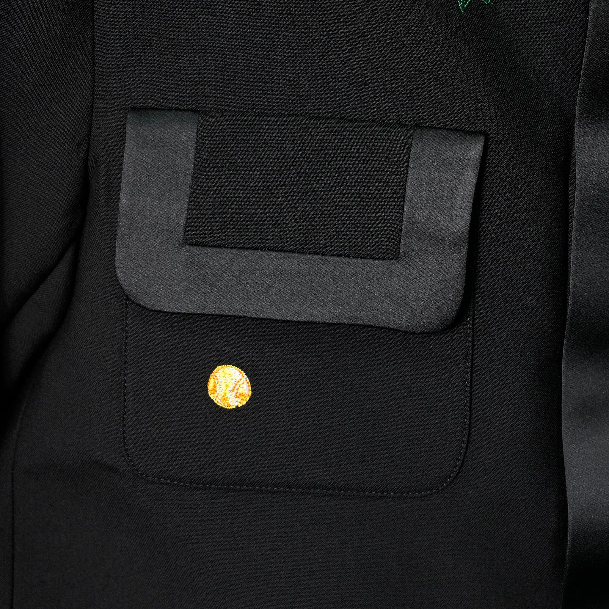 EMBROIDERED MOTIF RELAXED JACKET / CSB655:BLACK MOTIF ICONS