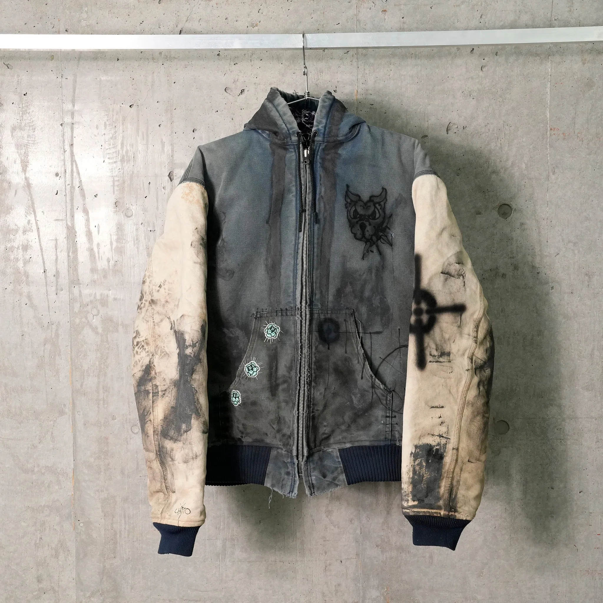 UP-CYCLE EMBROIDERED CARHARTT JACKETS 2-PACK / BLACK/CREAM